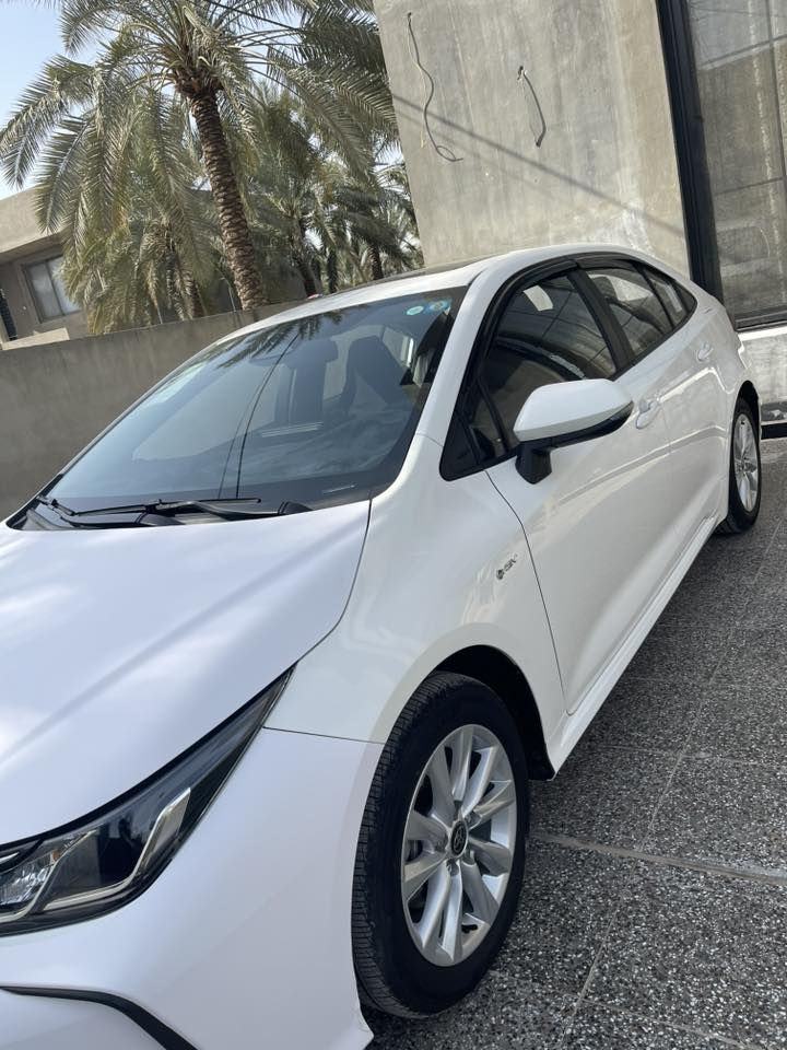 السلام عليكم كورلا هيبرد  2025 السياره بوضع الشركه ماشيه 9 الف قابل للزياده مواصفاتهه معروفه السياره بسمي رقم بغداد 
السعر 155  للاستفسار *********** 
مغلف البنيد والدعاميه الاماميه فابلون ابيض
