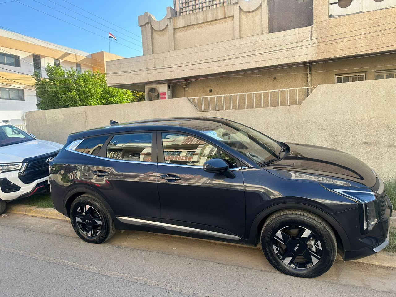 سبورتج 2026
دخول جديد
ماشيه حاليا 4 الاف 
محرك اثنين ونص جي تي اي gti
حادثها موضع بالصور
جاملغ امامي فقط مصلح نفسه
بدون دواخل لون فيلي مرقم بغداد دولي جديد 
السعر 230 بيها مجال قليل
العنوان العبيدي / او مجمع بسمايه
الرقم ***********
