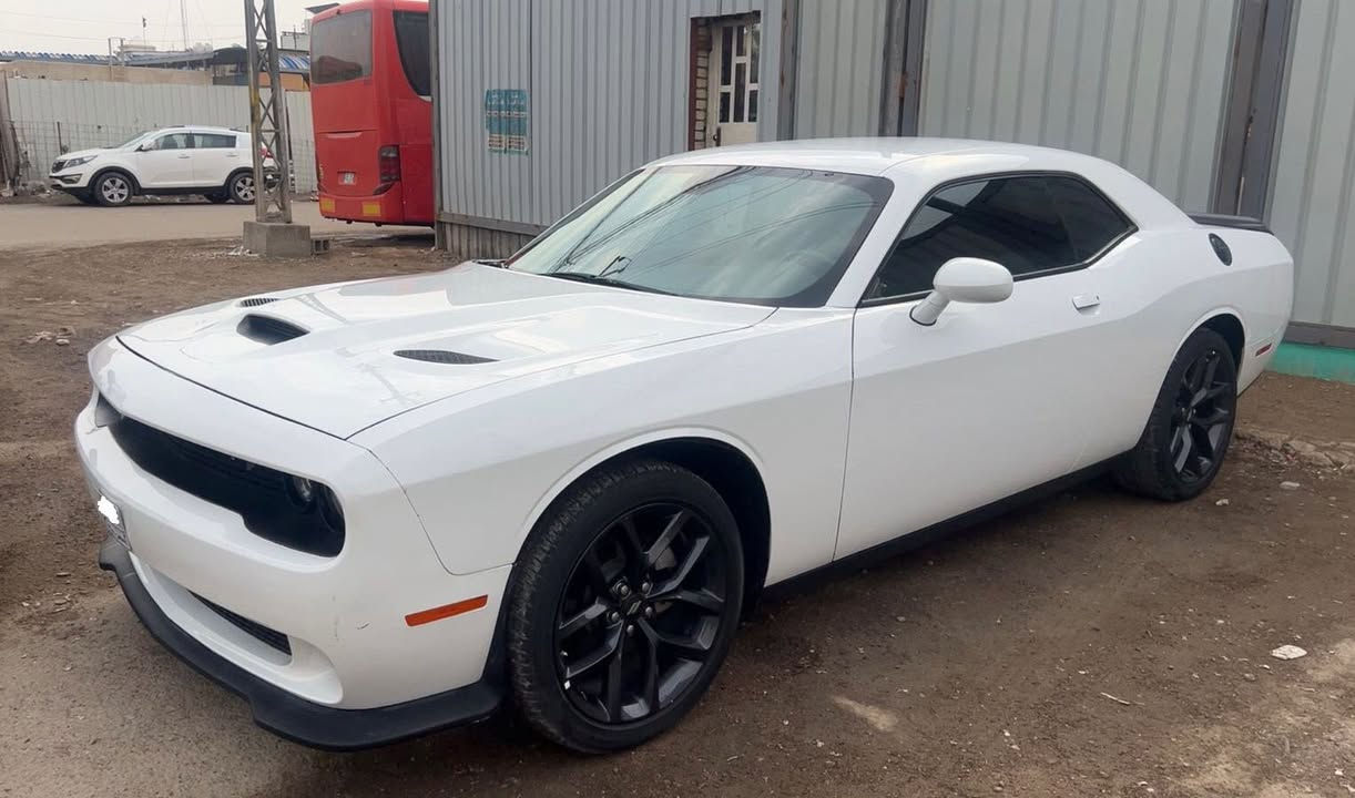 السلام عليكم شباب بيع & مراوس
جالنجر موديل 2023 بدون رقم ممفيس بسمي 

حادث جاملغ امامي ايمن + البنيد 

شاصي سليم ، لغد بي تعديل شي بسيط

 ماشيه 3 ميل سيارة جديدة وحلوة واحلى من الصور  

مواصفات SXT . سعرها ب 165 ورقه 

مع المجال ***********  وبي واتساب 

((مواصفات السيارة ))

1- محرك 3600 / 6 سلندر 
2-بصمة تشغيل
3-تشغيل عن بعد
4-كامرا 
5-شاشه 
6-تحكمات استيرن
