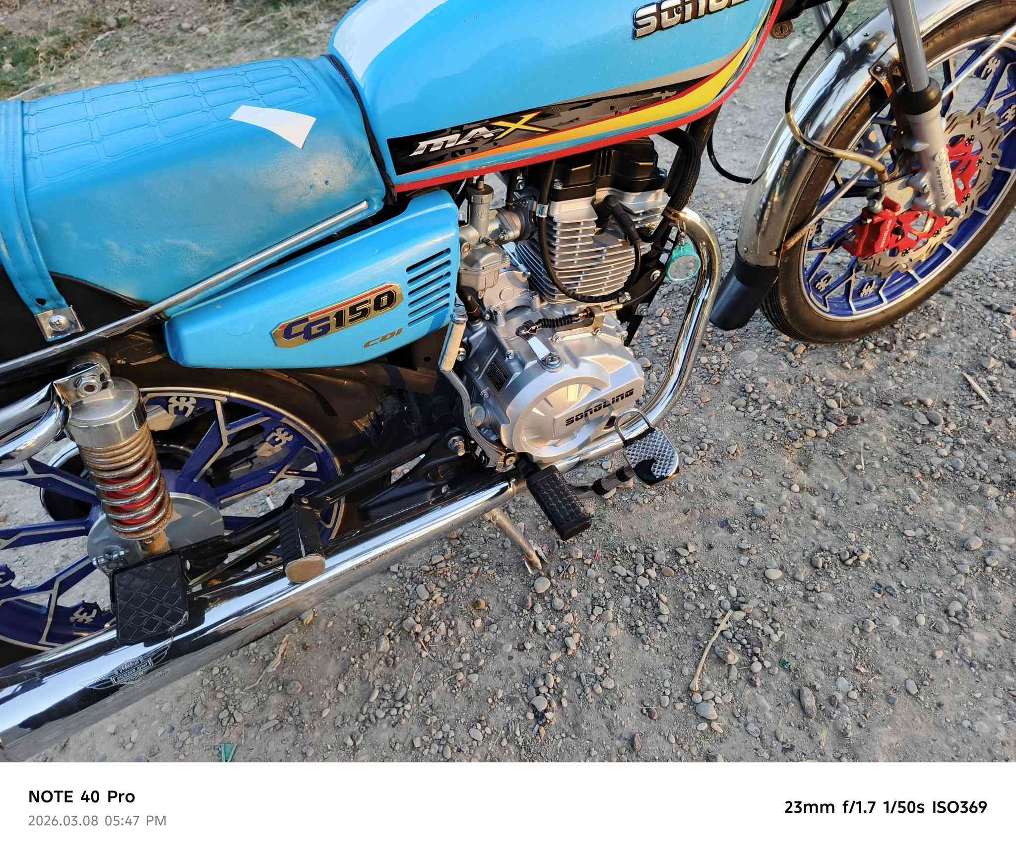 السلام عليكم شباب دراجه سيفان موديل ٢٠٢٤ أوراقه كامله الدراجه مكفوله كفاله عامه السعر ٧٠٠ وبيها مجال شي قليل ***********/***********
