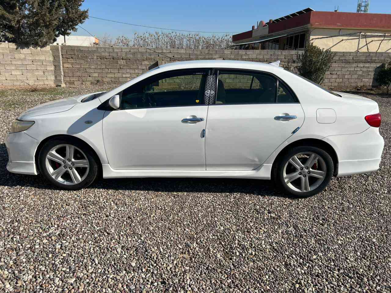 كورلا للبيع /موديل 2013/ محرك 18/ للستفسار والنتصال عل رقم /‭0773 696 2207
