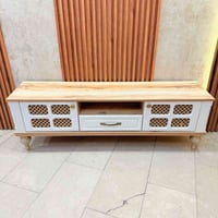 ميز بلازما • ١٤٠×٥٠×٣٥ سم • توصيل بغداد