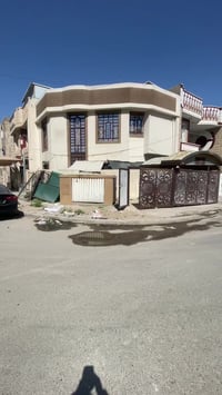 🏠دار للبيع ركن🏠 مساحه ٨١ واجهه ١٠ نزال ٨ يقع في شارع فلسطين حي العقاري...