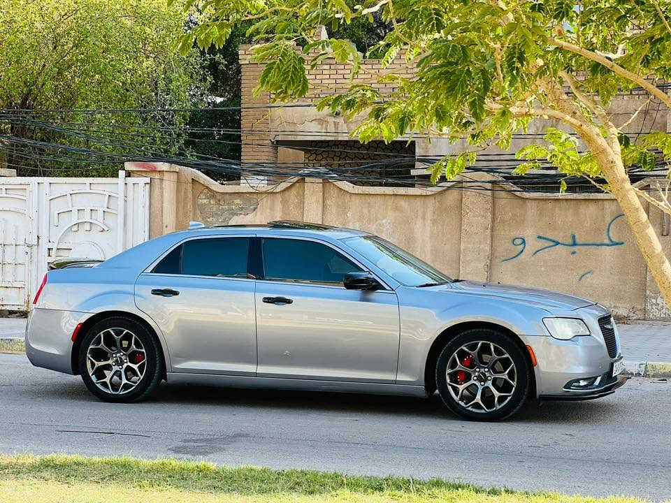 اوباما  مديل 2016 اصل سعر177 قابل  للتفاوض الاستفسار اتصل ***********  وارد أمريكي حادثها جاملغ وبنيد فقط ومبدل اصلي بدون دواخل والباقي كفاله عامه مواصفات S فول واحد على واحد فتحه سقف بصمه تشغيل بصمه أبواب تشغيل عن بعد كير ماوس تو ويل شاشه كبيره كامره خلفيه دواره تحكم ستيرن شفتات ثلث وضعيات قياده كشنات جلد كهربائي تدفئه تبريد امامي وخلفي قطعتين تبريد حساسات امامي وخلفي رادار جانبي اشاير مري مكينه سته 6️⃣ سلندر مكينه وكير مكفولات ماشيه 148 حقيقي حداديه جديده تخم تاير جديد تبريد ثلج ❄️ مشروع وطني سنويه ل 29 مكان سياره كربلاء
