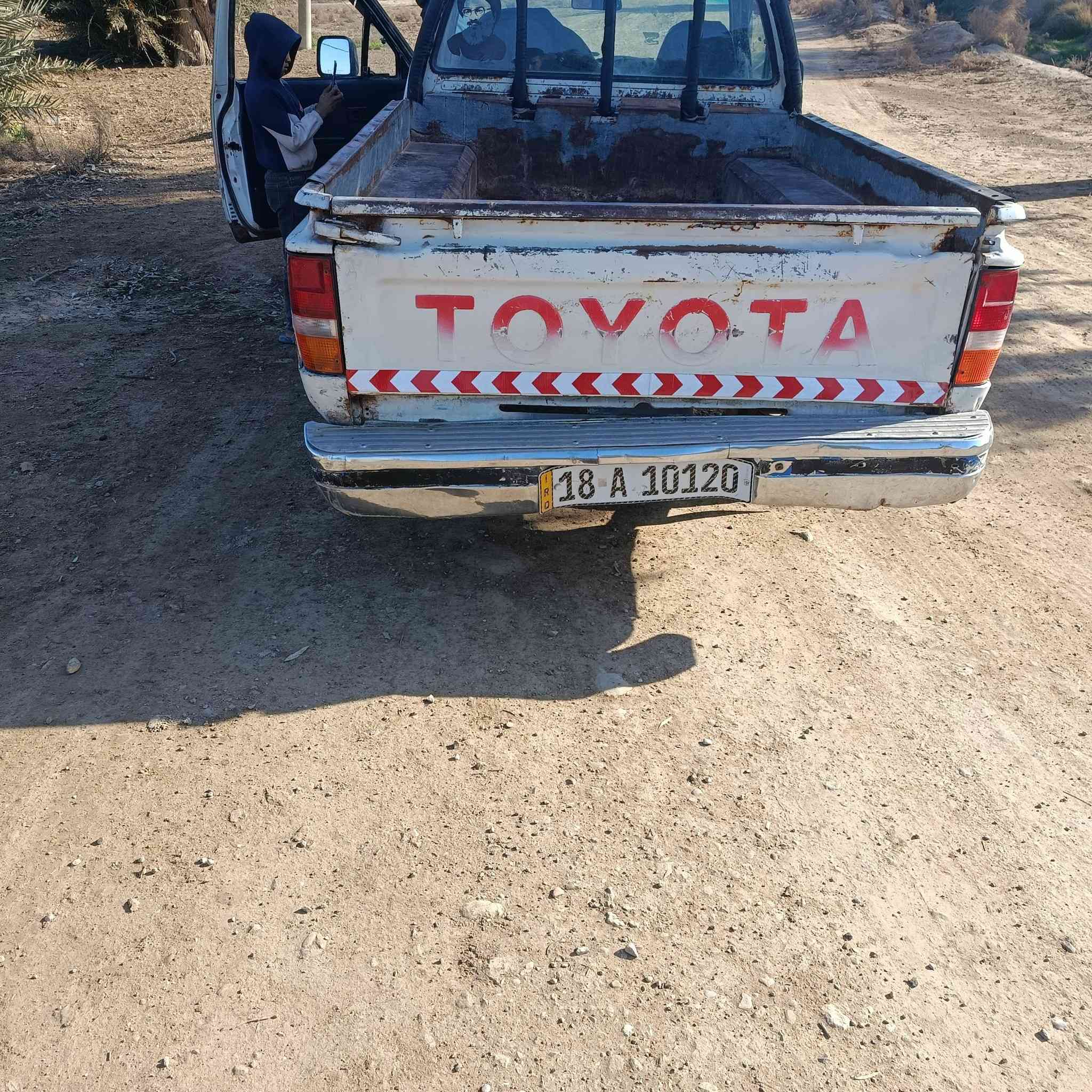 السلام عليكم بيكم ٨٩ رقم بابل سياره خير من الله محرك وكير وشاصي وكسن مكفول سياره بلاديه بيه ضربه بسيطه المكان واسط السعر ٣٨ وبيه مجال بسيط الشراي يتصل ***********
