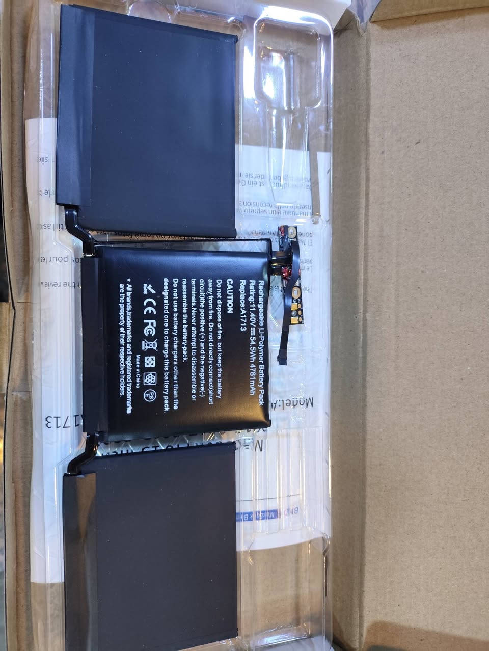 متوفر بطاريات mac book جديدة
A1819
A1820
A1965
A1405
A1713
A1820
A2171
متوفر توصيل لجميع المحافظات


**إذا كنت صاحب هذا الإعلان وتريد حذفه لأي سبب، رجاءا أرسل رسالة إلى الدعم الفني**