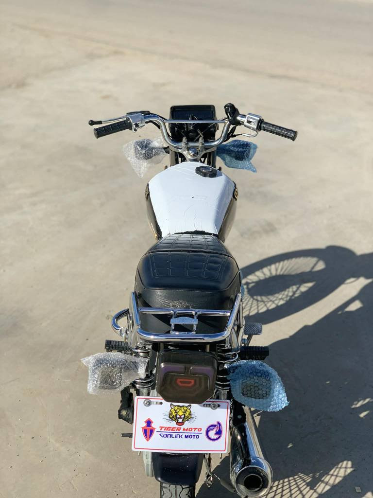 سڵاوی خواتان لێبێت 
ئەم ماتۆڕە بۆ فرۆشتن
Tigaer2023 کـــەپس 
4گــــێـــڕ 
گـــــــێـــچ ئەلیکترۆنی
برغوی بانەدراوە
کارەبای هەمووی مەزبوتە
هەموو گیانی بەشەرت ڕۆن دانی دوکەڵ سەوت    هەموو بەشەرت و بێ عەیب
سعری. 480 هەزارو مەجالێکی کەم 
شوێن: قەزای دوکان 
ژ.م/*********** دخان, السليمانية
