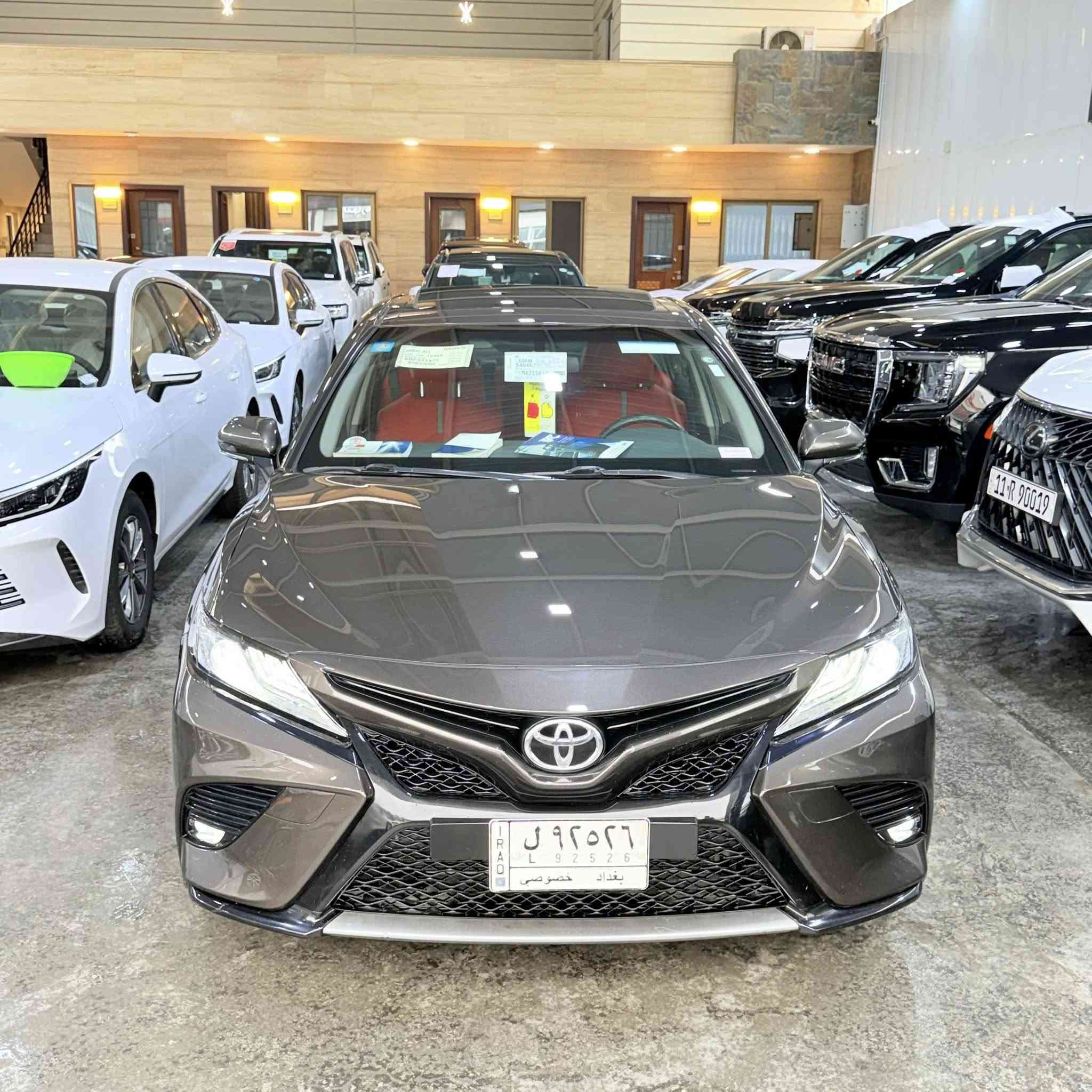 السلام عليكم
كامري SE

موديل 2020

خليجي مكفوله

محرك 6سلندر 

ماشيه 40الف

رقم بغداد 

كراسي  كهرباء 

مكان السياره بغداد معارض البياع 

السعر

***********
