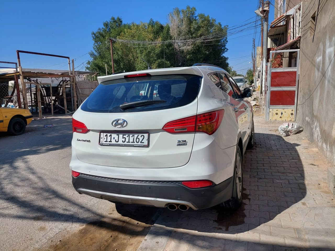 سنتافي موديل ٢٠١٣ خليجي محرك 6سلندر


**إذا كنت صاحب هذا الإعلان وتريد حذفه لأي سبب، رجاءا أرسل رسالة إلى الدعم الفني**