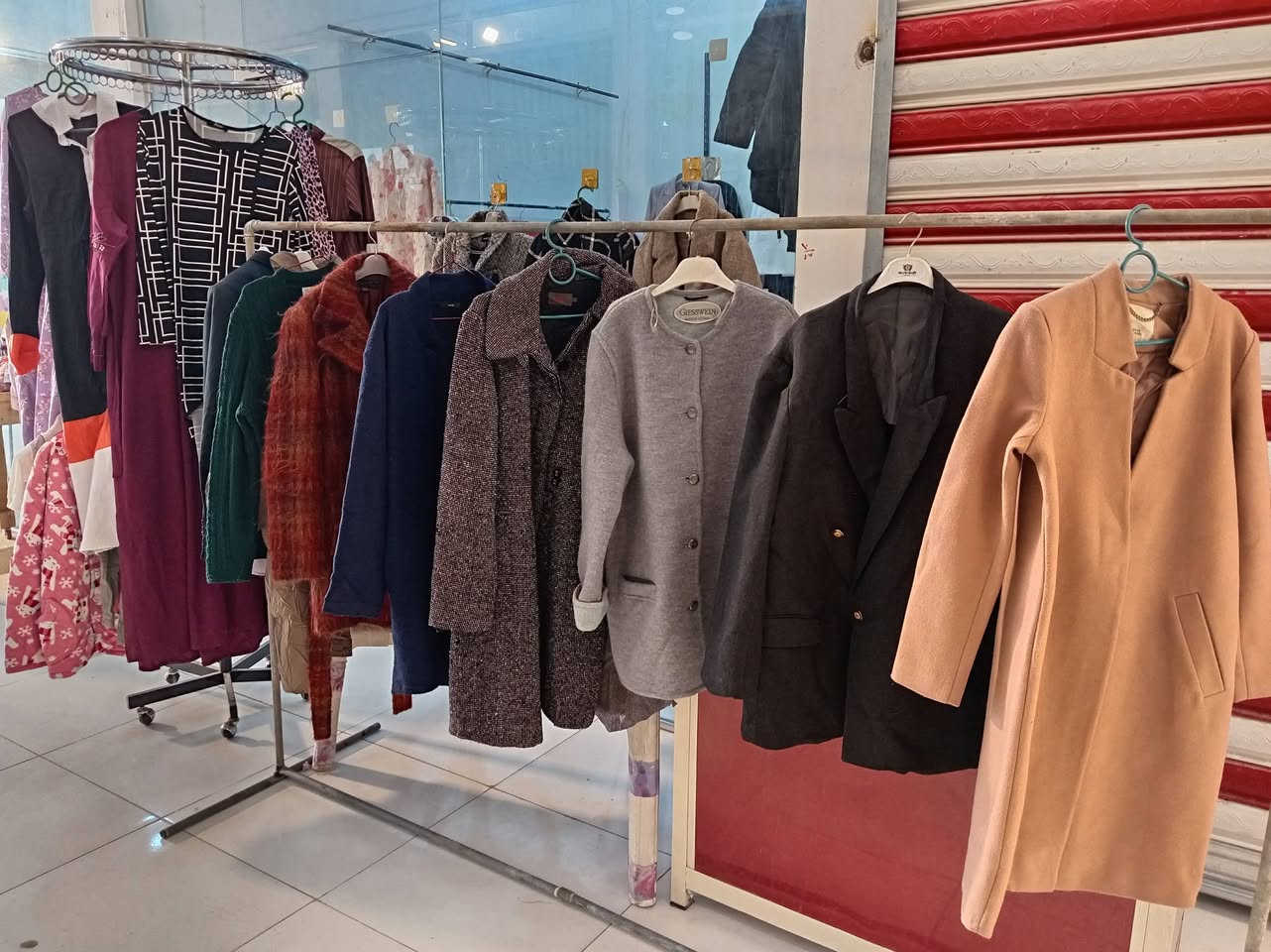 باله للبيع مقابيل البيت التركي مجمع منصور التجاري سعار مناسبه
***********
***********
