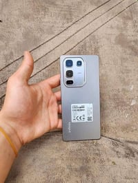 نوت ٥٠ برو • ٢٥٦ • بصمة شاشة