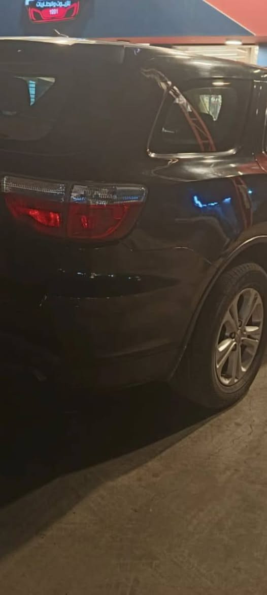 السلام عليكم 
دورنكو للبيع او مراوس (ادوات ادوات ادوات)موديل2012 
مكفوله من الحادث والكص والعشائر والسرقة والانتر بول 
المواصفات سبعه راكب
3 قطع تبريد 
داخل بيجي 
شاشه اندرويد
فور ويل 
تخم تاير جديد 
وصدر 
6 سلندر
مكاني بغداد الدورة 
السعر 88 وبيها مجال حك الجيه
للاستفسار (***********)
***********
