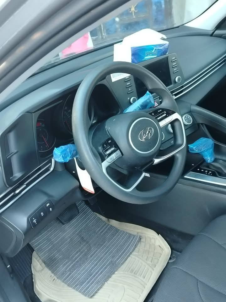 السلام عليكم عنتره 23 للبيع السعر 160 وبيها مجال***********
