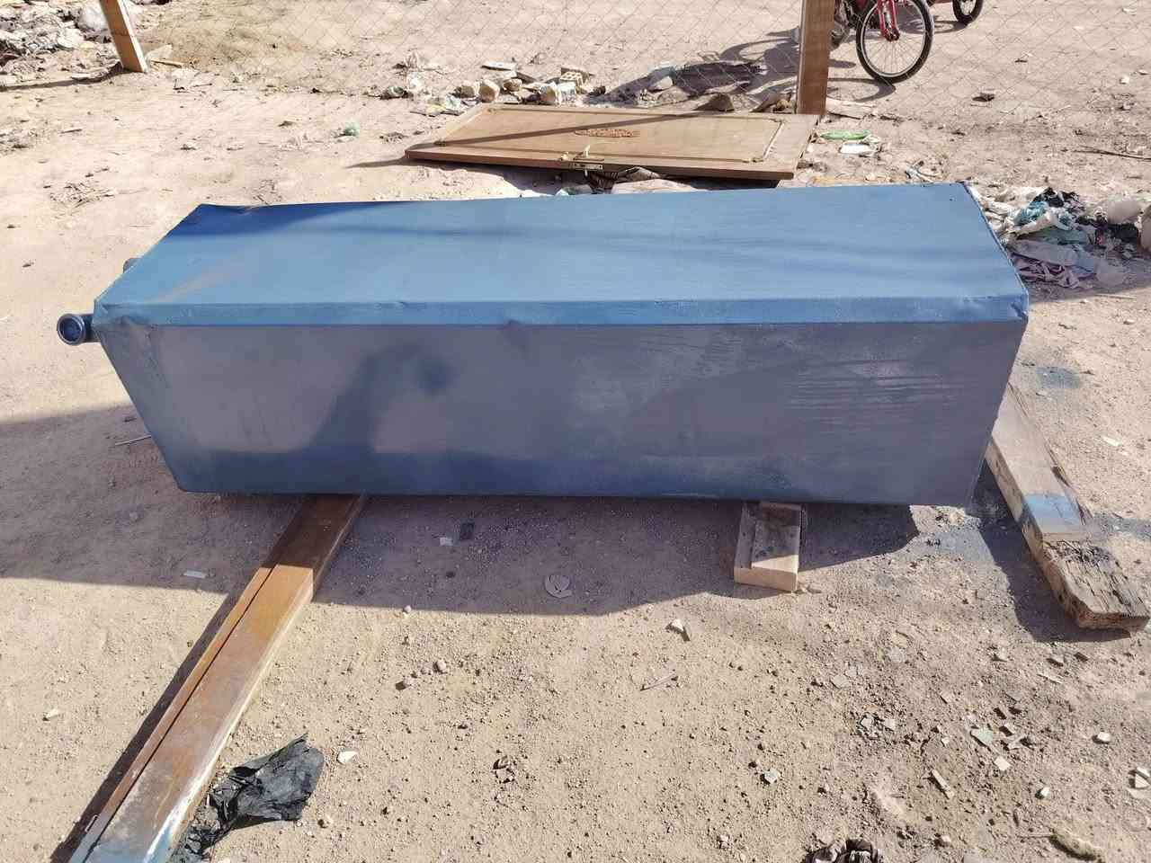 لبيع تانكي كاز سعه ٧٥٠ التر
طول ٢ متر نضيف بيه ثنين ثقوب صغار وملحمات ع شرط
جيب وشد سعر ٢٥٠ الف وبيه مجال بصيط
مكاني بالنجف
الاستفسار ***********
