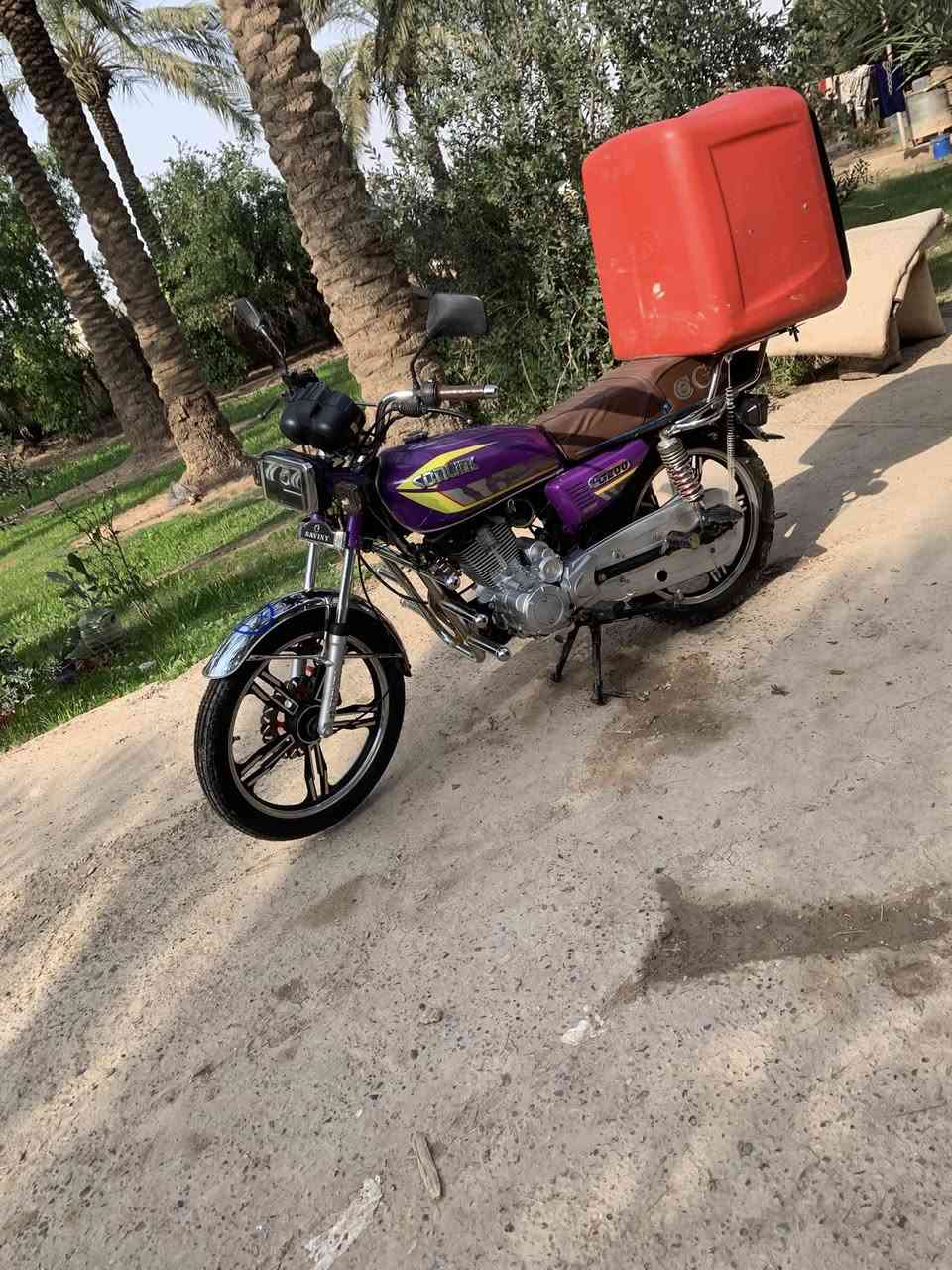 السلام عليكم دراجه سونك للبيع موديل ٢٠٢٤ وراق كامله 
دراجه ناقصها بس ماسده اماميه 
دراجه خير من الله 
سعر خاص 
اتصال رقم ***********
مكاني بغداد ناحيه الوحده
