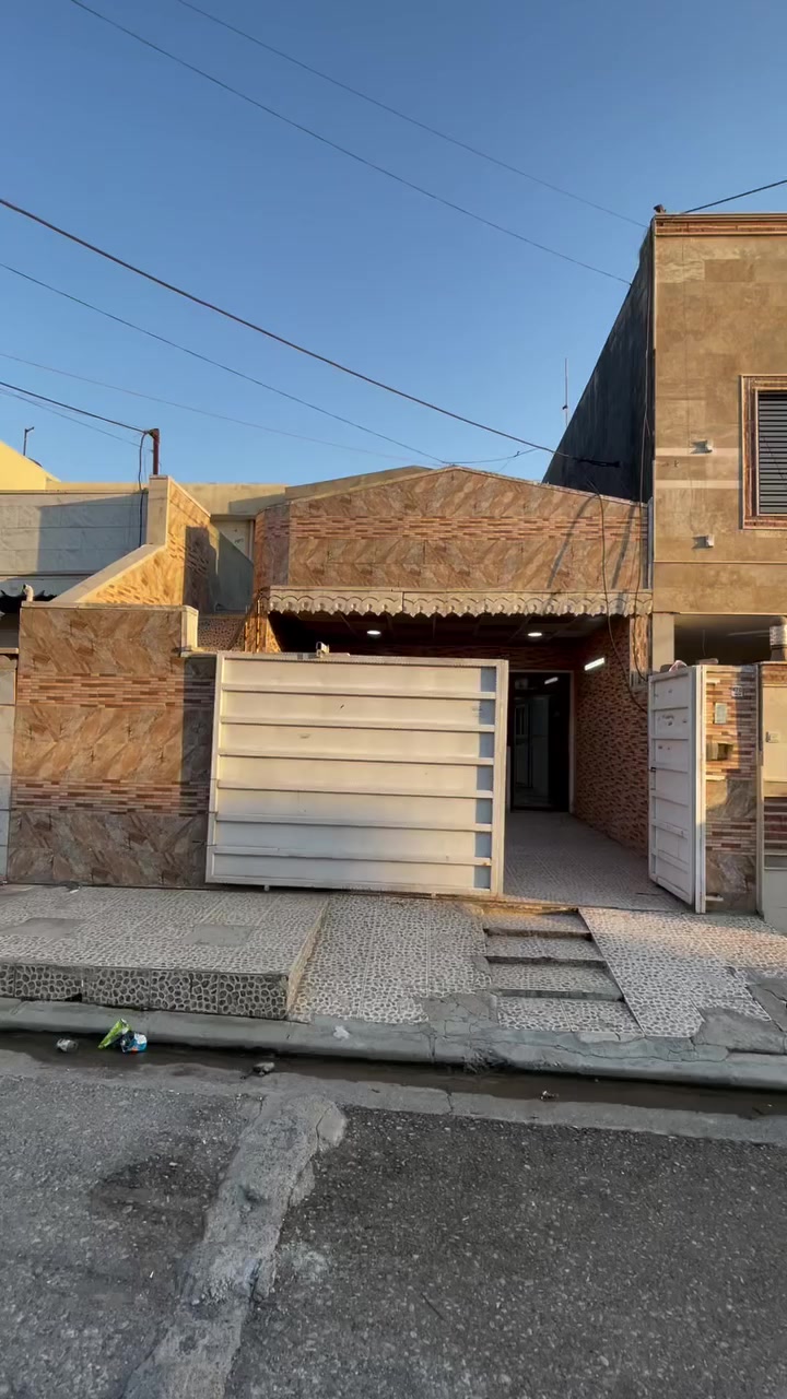 بيت للبيع في #اربيل
مساحه 125متر 
بيت طابق و بيتونه 
#سايدين لاوان ستي
~~~~~~~~~~~~~
***********.watsap📲
***********.watsap📲
~~~~~~~~~~~~~~~~~~~
#بغدادالعراق #كوردستان #زاخؤ #سليمانيه #موسل #غليج #عقارات #سايدين لاوان ستي #عقارات اربيل  #بسرا #سامراء #فلوجه
