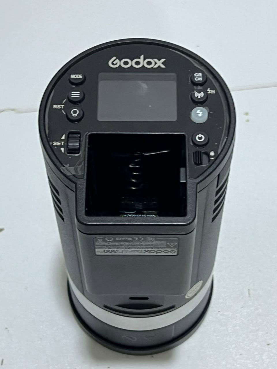 للبيع عدة تصوير احترافية 🔥

اضاءة Godox AD300Pro

سوفت بوكس

تريكر

الحالة: نضيف جداً واستعمال خفيف كلش ✨

مناسبة للمصورين وصناع المحتوى وتصوير الأعراس والجلسات 📸

للمهتمين المراسلة واتس : ***********
