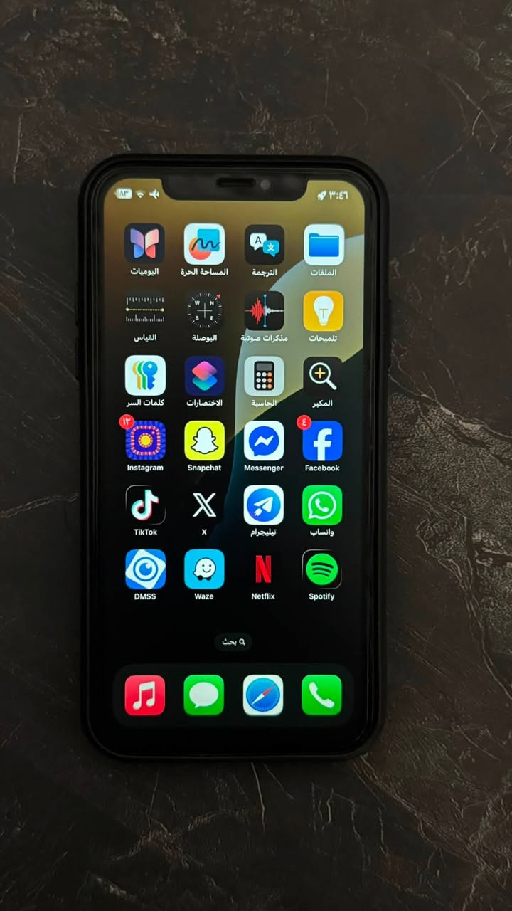 ايفون اكس ار iphone xr
ذاكره ١٢٨ بطاريه ٨٧٪؜ مبدله فيس ايدي متوقف والكامره الاماميه متوقف والباقي كله شغال للبيع او مراوس
مكان بغداد اليرموك ***********
