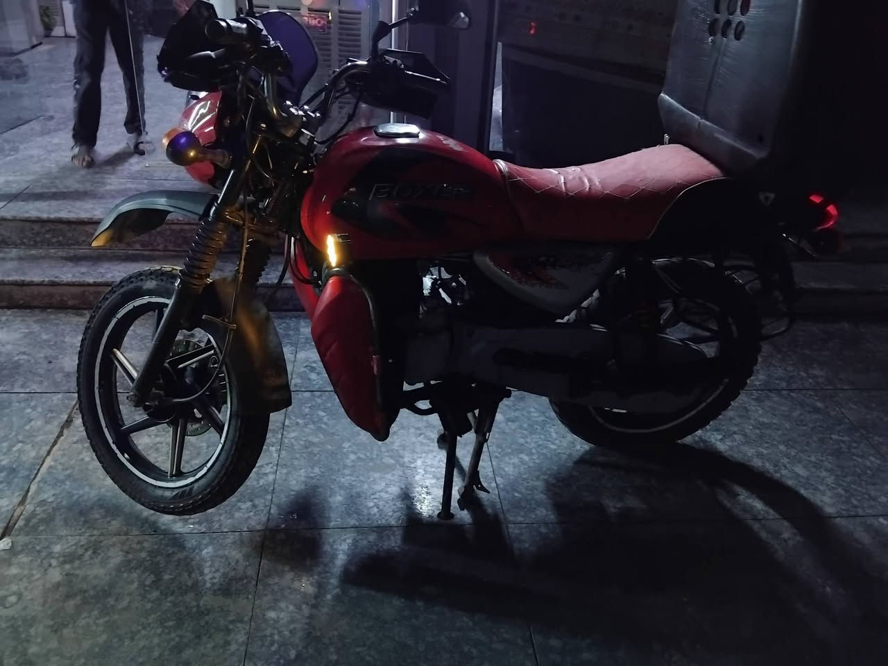 بوكسر جبلي23 كامله مكمله نضافه كدام عينك مابيه اي نقص غير السلف اوراق كامله مكمله واكفلك سرقة وعشائر المكان بغداد حي الجهاد موجود واتساب *********** السعر خاص
