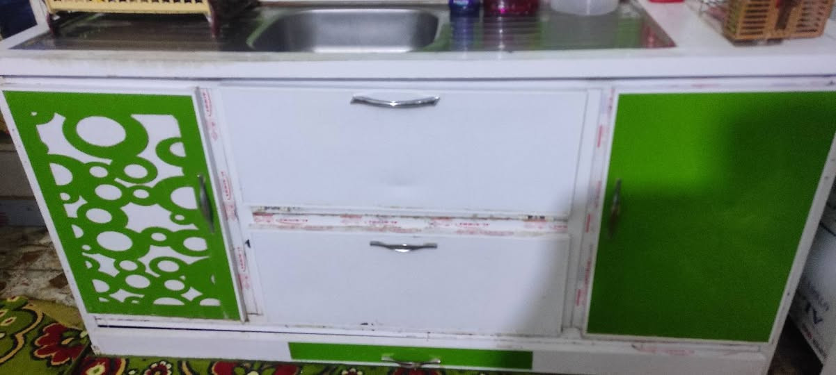 كاونتر وسنك وزاوية للبيع ***********
