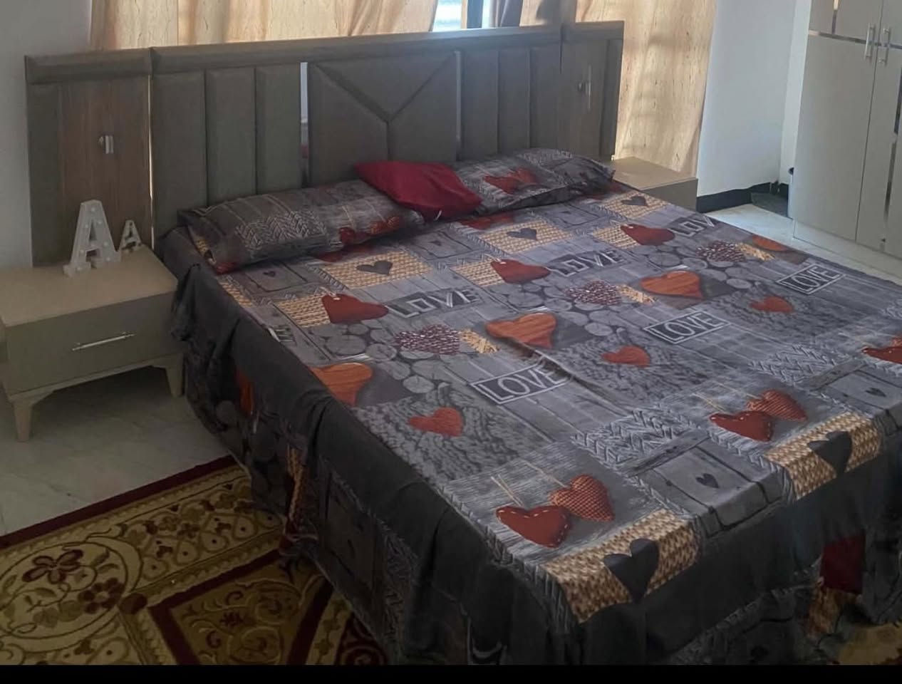 غرفه تركي اخت جديد ٥ قطع سعر الغرفه ٦٥٠ قفل طبلات ٢٥ او ميز ٨٠ الاصلي مو سوكي


**إذا كنت صاحب هذا الإعلان وتريد حذفه لأي سبب، رجاءا أرسل رسالة إلى الدعم الفني**