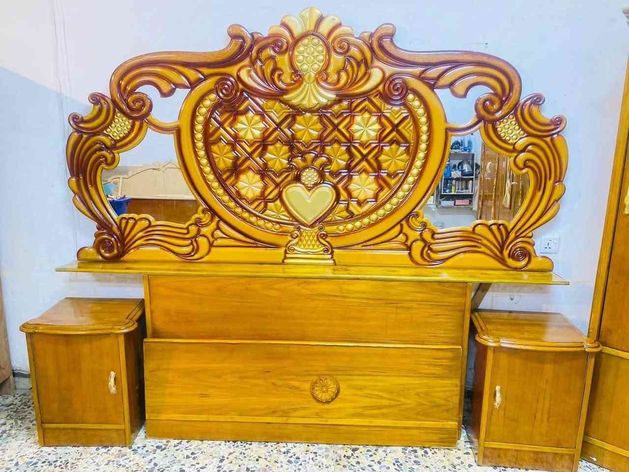السلام عليكم 
غرفه صاج عࢪاقي مستخدام 
غرفه5/ابواب 📌
السعر 480
نضافه 80/💯 
معا نقل فقط داخل بغداد 
واتساب ***********
