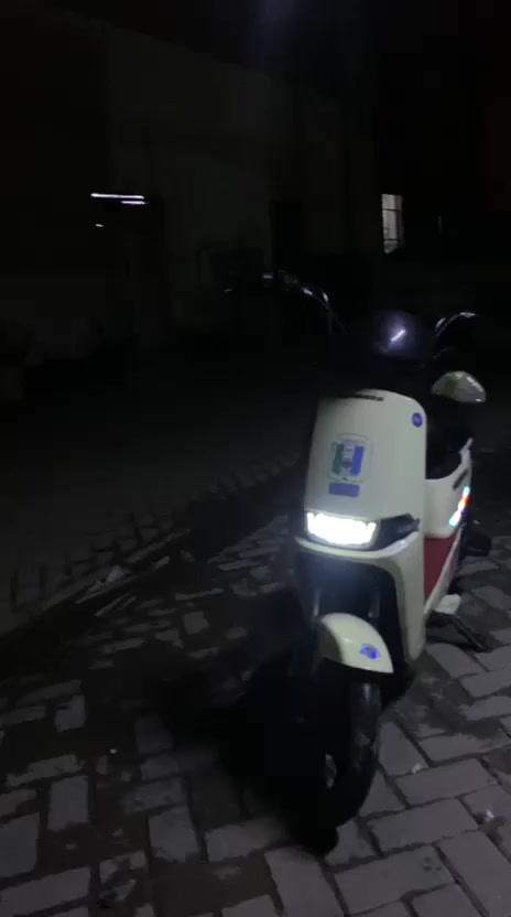 دراجة شحن حجم ١٤ كلشي شغال بيها ***********
