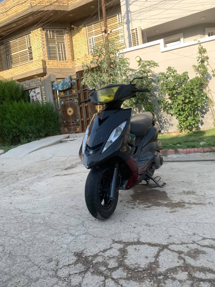 السلام عليكم GTR دراجه نصبه تخبل مكينه خير من الله نكره سلف بكل وقـت ترايك وين متريد كفر بلادي كاربون من لخارج جاي بيه صالنه صمجميه اصليه صوت يخبل ناعم وبيه مرايات دراجه خير من الله السعر 725 مجال حك لجيه مكاني بغداد الرئاسه مال عبيدي ***********
