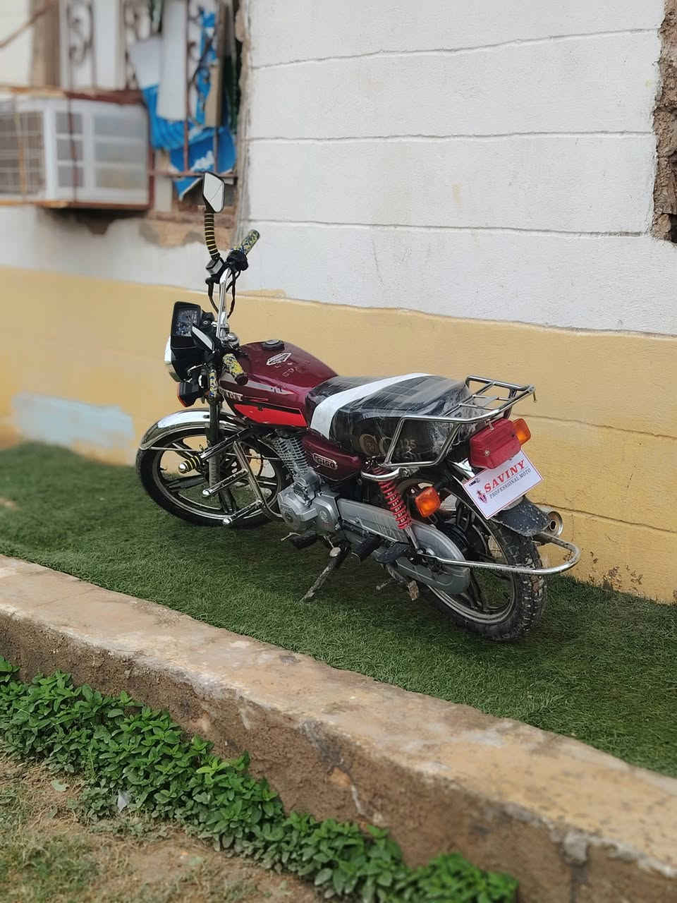 #ادمن
سيفان ل بيع مكمرك اوصولي اوراق 

موديل 2021 

سويجات كامله 

نشاط فول 

محرك مكفول 

نضافه فول 

السعر 775 وبي مجال

***********
