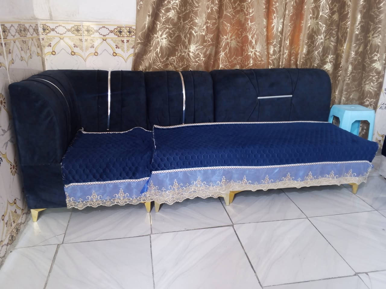 تخم عـشر نفــــرات نضيف مامكـــسر المـكان ناصريه حي الشهداء 
الرقـــم/***********
