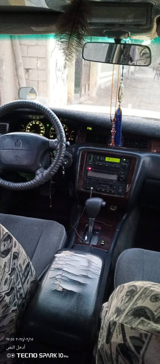 سلام عليكم سياره راس الثور تكم للبيع موديل 2001سياره نضيفه وخير من الله شوفت مكفوله كفاله عامه واصوليه سعره80وبيها مجال عينك لاستفسار ***********واذا تحب خاص
