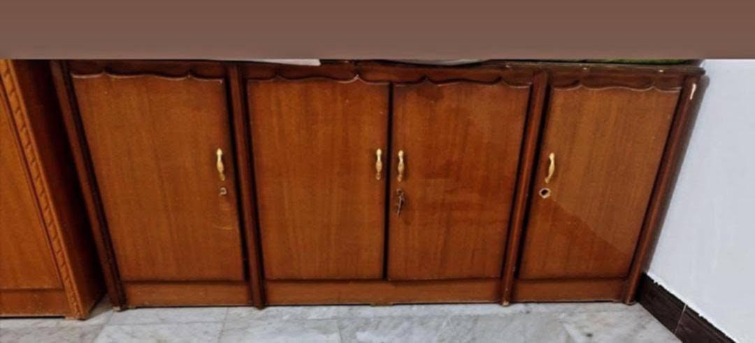 بوفيه نظيفه مثل ماواضحه كدامكم سعره 45 وبيه مجال قليل  المكان سوق الشيوخ


**إذا كنت صاحب هذا الإعلان وتريد حذفه لأي سبب، رجاءا أرسل رسالة إلى الدعم الفني**