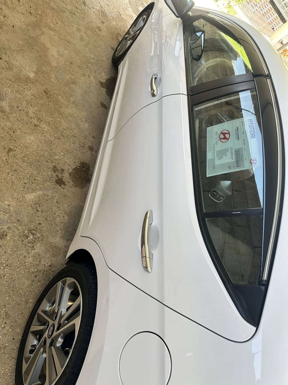 السلام عليكم النتره موديل 2019 مكفوله كفاله  عامه اسياره زيروه محرك سوبر رقم بغداد ماشيه 96 الف السياره بسمي اسعر 167 وبيه مجال بسيط مكاني بابل السده رقم ***********
