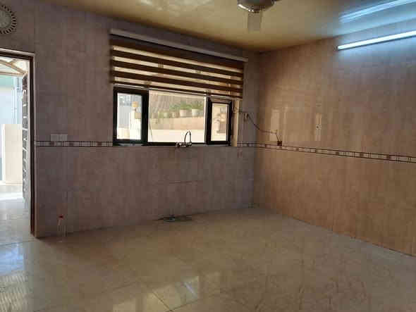 #دارللبيع
خانووى دوو نهوم بو فروشتن له گه ره كى ئاموزاكان روبه رى 200 متر 

پيكهاتوه له :-  2 ژور نوستن - هول - مطبخ - ميوان - گه راج
نهومى دووه م 2 ژور نوستن - هول - مطبخ - ميوان

نرخ 118 مليون 

بوزانيارى زياتر په يوه ندى بكه ن به عقارات ستار اكرم بازرگان

📍ناونيشان : كه ركوك بازارى ئازادى ته لارى ئاسو

***********
***********
