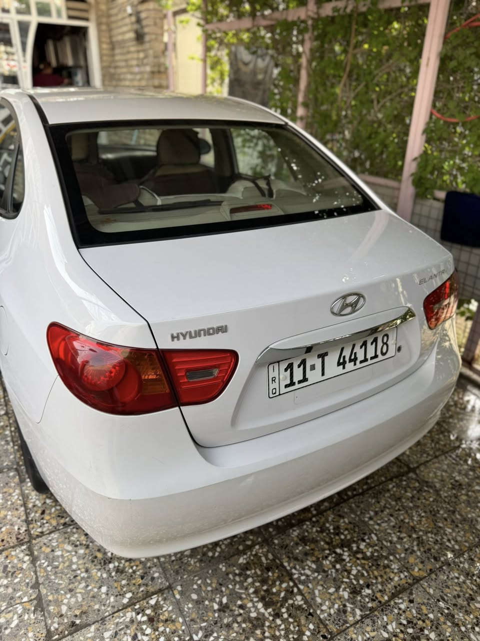 السلام عليكم النترا 2011 فول مواصفات مكفوله كفاله عامه عدا دعاميات مصبوغه ماشيه 110 الف 
السعر 127 وبيه مجال للستفسار الاتصال ***********
