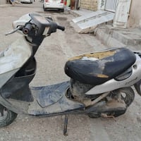 شباب دراجة سازوكي لل بيع الدراجة متروكة طفت عدي وبعد ما اشتغلت وما سوي...