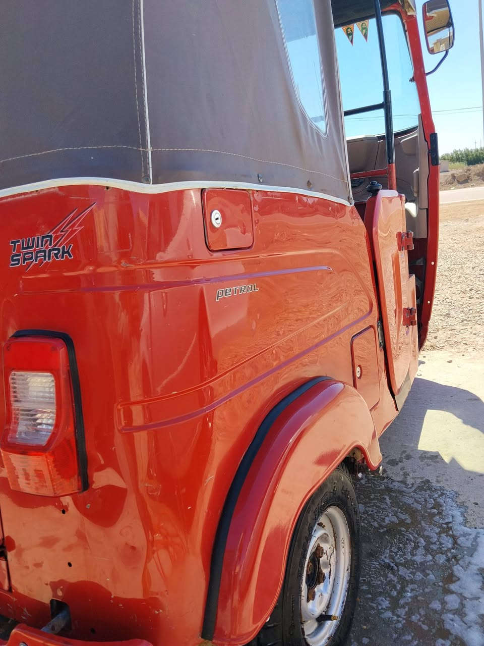 سلام عليكم تككتك موديل 22ذيقار بيه بوشه مبدله ومعمر خياس بيه صدعات سعر 8200 بيه مجال


**إذا كنت صاحب هذا الإعلان وتريد حذفه لأي سبب، رجاءا أرسل رسالة إلى الدعم الفني**