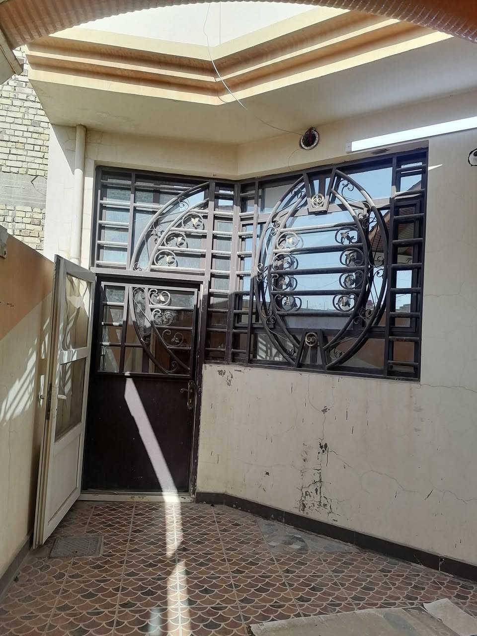 بيت للايجار في حي الزهراء قرب المعهد الفني ٢٠٠ متر بناء حديث مع كيزر وماطور ماء ومراوح السعر ٤٠٠ غرفه واحدة واستقبال حديث تغليف وصاله ومطبخ وصحيات داخليه وخارجيه

للتواصل خاص


**إذا كنت صاحب هذا الإعلان وتريد حذفه لأي سبب، رجاءا أرسل رسالة إلى الدعم الفني**