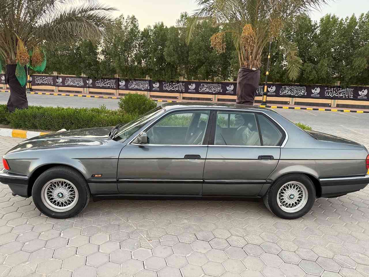 بيم للمرواس حجم 735مكفوله
فتحه كشنات ميكانيك

حداديه تايرات جدد 

مكينه وكير مال حاويه بلجيس 

بيها سبورت سياره خير من الله 

رقم دولي رقم بغداد هزه جديده 

هاتف ***********

شعندك نزل بلتعاليق
