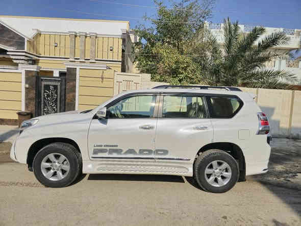 السلام عليكم
برادوا موديل 2015. T.XL
6 سلندر رقم بغداد باسمي
ماشية 138 
تخم تاير ياباني
تشغيل عند بعد 
بصمتين
بيها صبغ بالدعامية الخلفية والباقي مكفولة 
 وبيهة كل المواصفات المعروفة T.XL 
السعر 320 
تواصل على الرقم
***********
