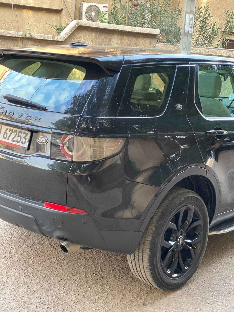 سلام عليكم
رانج روڤر سبورت

RANGE ROVER SPORT

2016 خليجي مكفوله كفاله عامه عدا بار بل باب مال الراكب

السياره فول مواصفات
مري شفط
اشاير بل مري 
سقف زجاج
شفتات ستيرن
كشنات كهرباء
كشنات جلد
شاشه كبيره 
كأمره دواره
ويل كب رانج
تشغيل بصمه
بصمات أبواب + صندوگ
گير ماوس
سايد بريك دگمه 
لايث زينون
دوس جانبيه
تبريد ثلج
فول تحكات ستيرن
فول تحكمات دشبول 
تحديد مسار
توقف ذاتي
حساسات 360 درجه
رادارات 
قياده ذاتيه
وبعد بيها هواي مواصفات
السعر 150 وبيهاا مجال
المكان بغدا البلديات
ماشيه 181 ألف كيلو فقط؟
ملاحظه؟؟ السياره مفتوح بيها گاز گيت فقطط؟؟
للاستفسار ***********
ماكو هيج سياره بيها مواصفات بهيج سعر؟؟
السياره كلش حلوه ونظيفه احله من الصور؟؟
