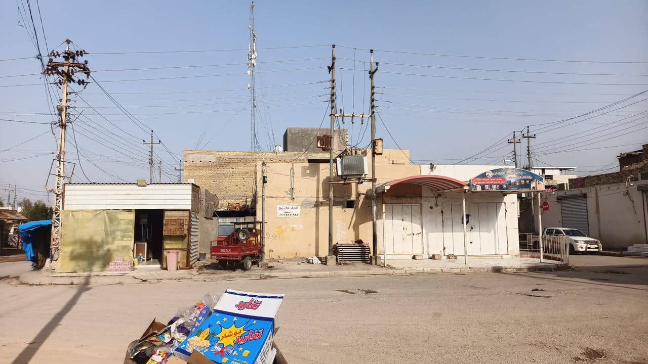 العقار للبيع ( حي الصادق /  الرفاق  سابقآ)  شارع الاطفاء المساحه (160) تجاري على ركنين  مقابل شارع /30 الواجهيه  20 متر النزال 8 متر  طابو صرف  للاستفسار اكثر الاتصال ع الرقم
اتصل على هذه الأرقام 
 ***********
 *********** .... (انا مكلف بالنشر)
العقار للبيع ( حي الصادق /  الرفاق  سابقآ)  شارع الاطفاء المساحه (160) تجاري على ركنين  مقابل شارع /30 الواجهيه  20 متر النزال 8 متر  طابو صرف  للاستفسار اكثر الاتصال ع الرقم
