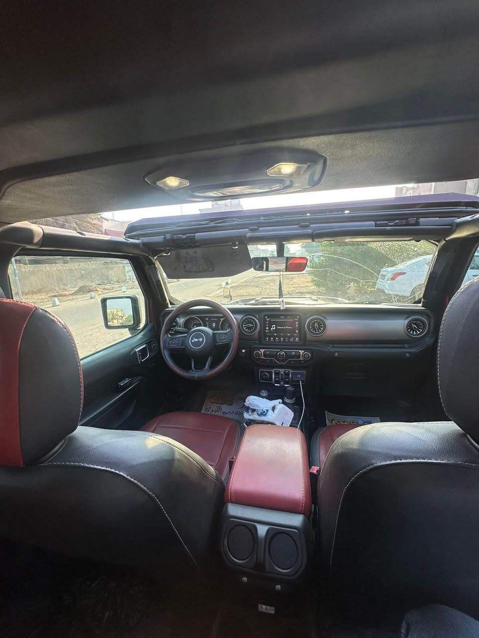 مكلف بالنشر ….مكلف بالنشر 
اي استفسار راسل الرقم 

‭0783 134 6962‬

جيب كلاديتور موديل 2021 
حادثها غرق بس ممبدل بيها اي شي فقط تنظيف 

فئة سبورت 
السيارة مزود عليها هواي شغلات مثل ما بين 
رقم مميز (1300 بغداد)
ماشية 68 الف 
سيارة جداً نظيف وبالحقيقة احلى من الصور 
السعر 28000$ 
مكان السياره بغداد جميلة بغداد, العراق
