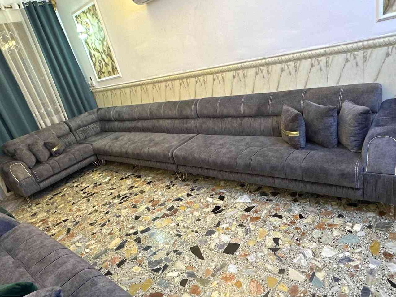 سلام عليكم اخوان 
قنفات على شكل ديوان مستعملات مثل ما موضحات بالصور نظافة ٩٥ ٪؜ شرط عمل درجة اولى تجي تشوف بعينك السعر ب ٦٥٠ وبي مجال للشراي ان شاء الله مكاني بغداد / المحمودية للاستفسار واتس او اتصال 
‭٠٧٧٦ ٢٣٤ ١٨٢١‬ بغداد, العراق
