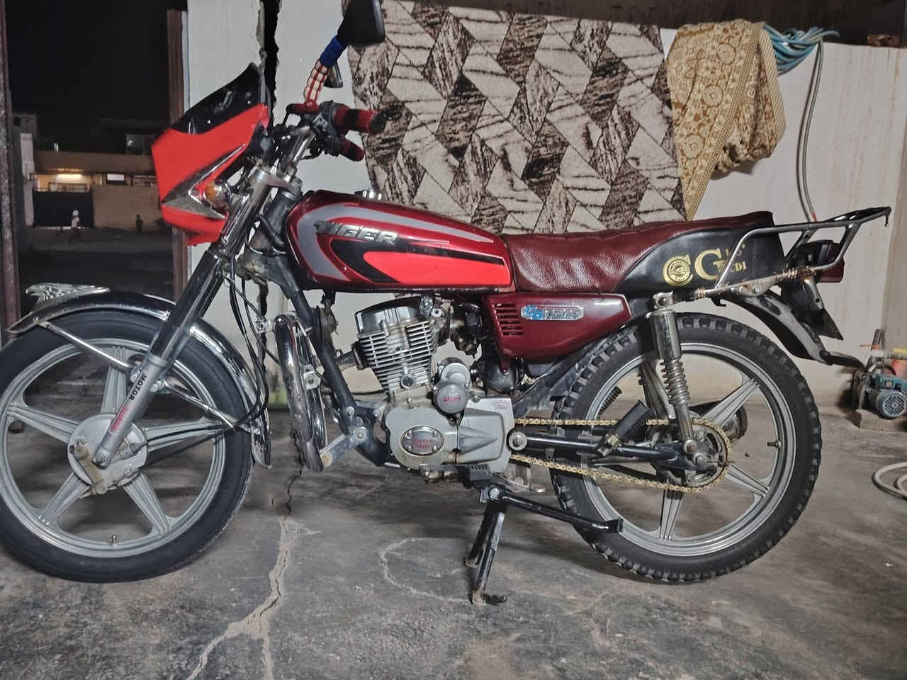 ماتور چانێ پینچ گیر مودیل2020هەموو گیانی ایش اکات نا سەرف وە نابوخار سعر 425شوێن کەرکوک ایسکان رەقم
ـ***********ـ
