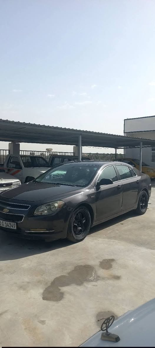 سياره للبيع نوع ماليبو موديل ٢٠١١ رقم سليمانيه تحويل مباشر سياره جديد بيها فقط قطعتين صبغ تبريد دفائه سياره خير من الله كير مكينته شرط غرفته بعده حاله وكاله السعر ٩٠ للاستفسار ***********٦
 (العنوان صلاح الدين بلد قرب جسر الضلوعيه)
