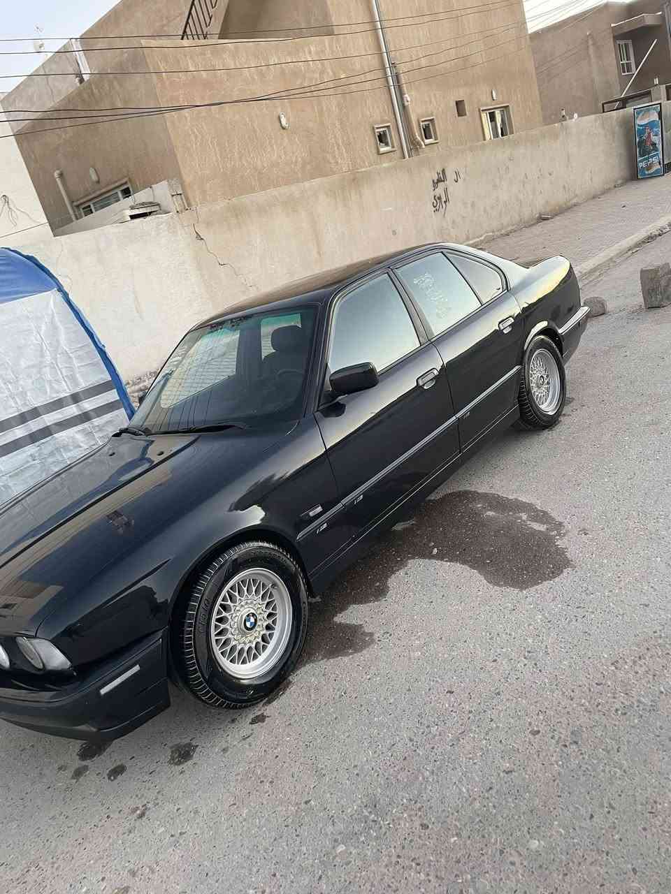 سلام عليكم  صلو ع نبي 
البيع 

بي ام 525 1992✅
رقم اربيل شرط التحويل ✅
تبريد ثلج ✅
تخم تاير جديد✅
داخلها اسود جلد جديد ✅
صاج ملكي ✅
السياره جديده ع ايدي ✅
محرك كير ✅


**إذا كنت صاحب هذا الإعلان وتريد حذفه لأي سبب، رجاءا أرسل رسالة إلى الدعم الفني**