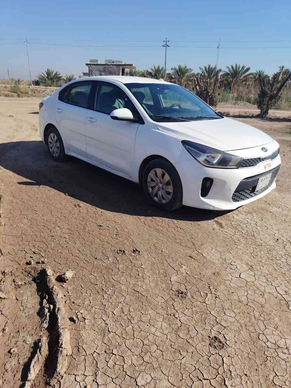 سلام عليكم ريو2018كير ومحرك وحداديه كفاله تخم تاير جديد مال جناي جاهزه الاخير محرك1600بيها2قطع صبغ فقط 
السعر92وبيها مجال
الاتصال***********
مامتواجد بلخاص 👆👆
مواصفات السياره 
شاشه 
تحكم استيرن 
كامره 
نضام ايكو 
حساسات
