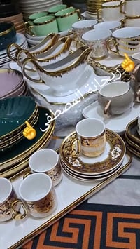 ديكور • بدون تفاصيل