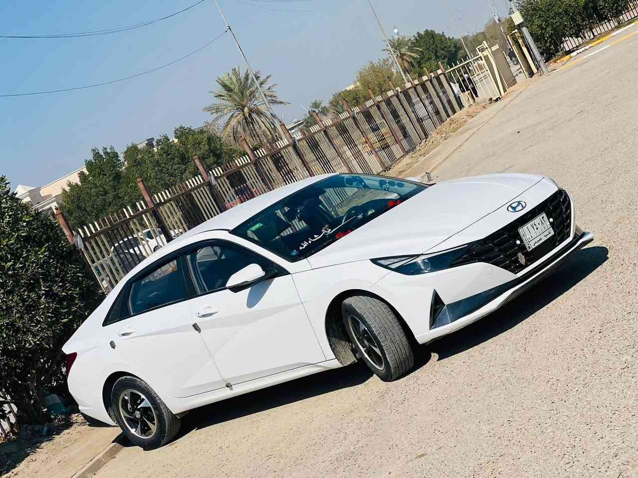 افانتي 2021  وارد كوري 

المواصفات :
كامرة 
حساسات 
مري شفط 
اشاير مري
تحديد مسار
قيادة ذاتية 
مثبت سرعة 
توقف ذاتي 
انذار اصددام 
رادار 
بصمة تشغيل 
بصمة ابواب 
موسيقى ترحيب 
ترحيب ضوئي ابواب
محرك 1600 دوش المرغوب بانزين عادي بدون دوانز 
لد امامي 
لد خلفي 
ضوء الايت الامامي متحرك 
4 انظمة قيادة سمارت ايكو نورمال سبورت 
مانع انزلاق 
كشنات جلد 
كشنات هيتر تدفئة 
ستيرن هيتر تدفئة 
شاشة كبيرة 
شاشة اعطال
العنوان: الديوانية 
الرقم : *********** ديوانية, القادسية
